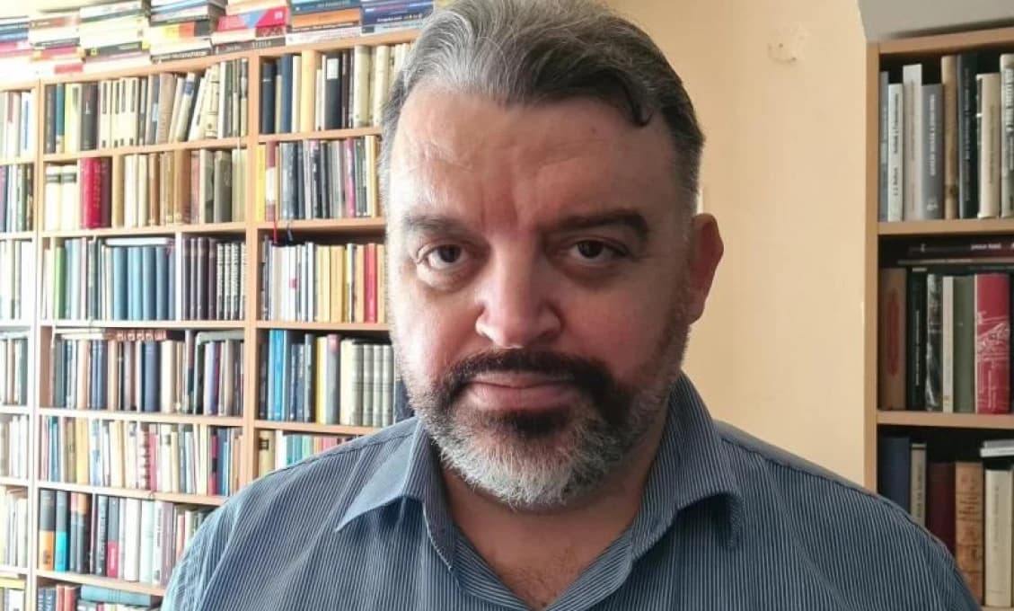 Politológ: V PS hrajú hru na dobrého a zlého policajta