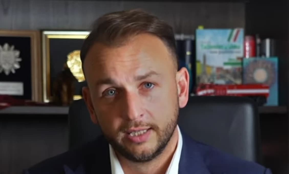 Matúš Šutaj Eštok: Kde sú dnes červené denníky?