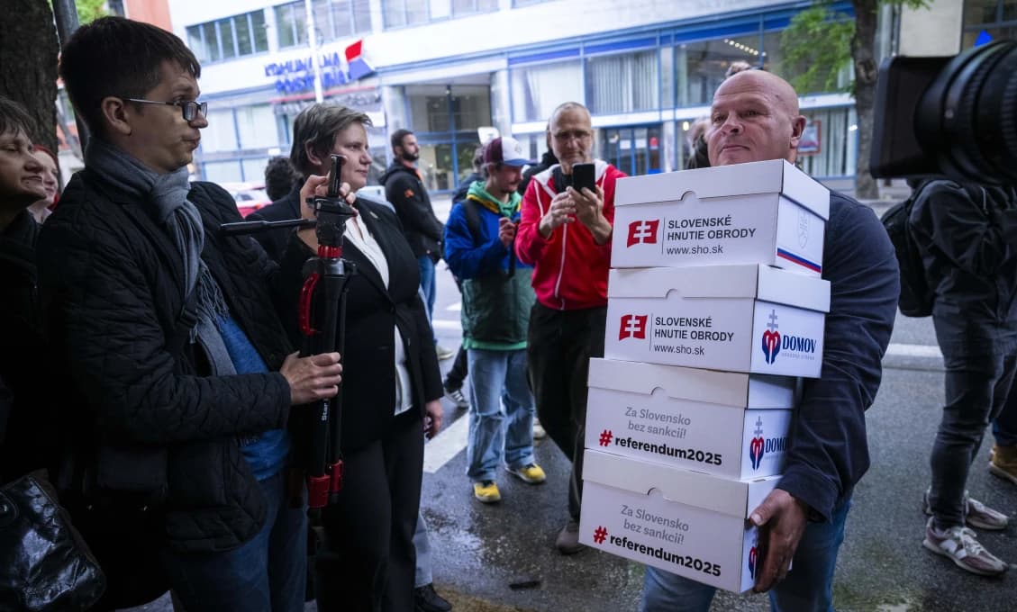 Odstúpi Slovensko od samovražedných protiruských sankcií? Zaberie zajtra parlament alebo referendum?