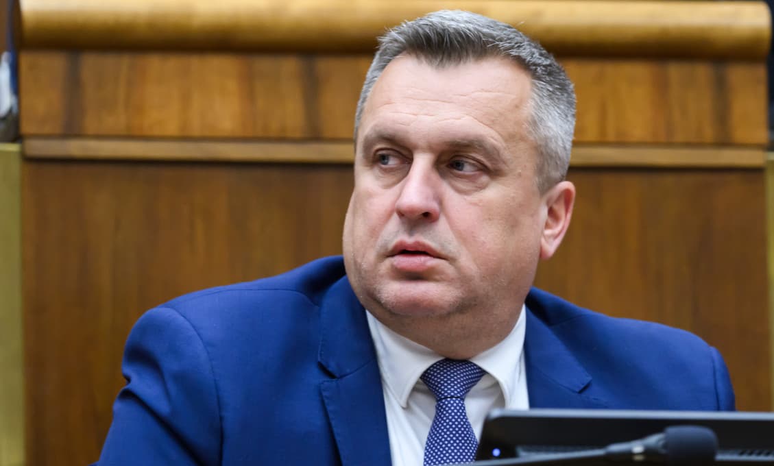 Hlas ľudu: Alebo mu nedala, alebo hore riťou vstával