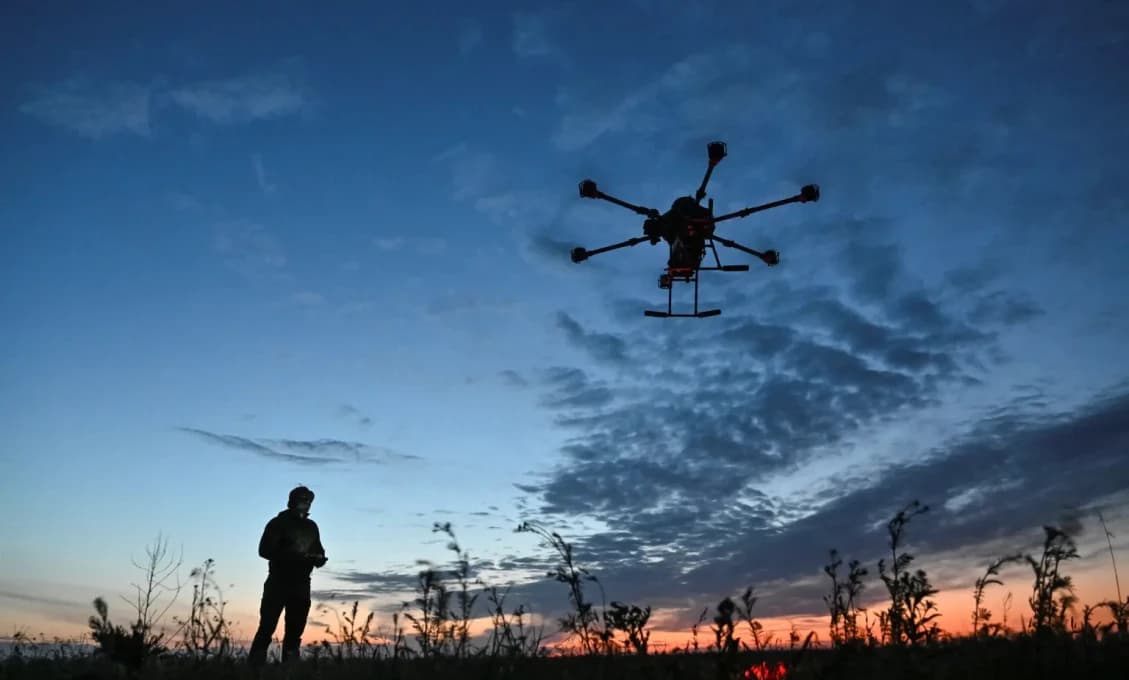 Ukrajina: Šesť osôb vrátane poslanca obvinili z korupcie pri obstarávaní dronov