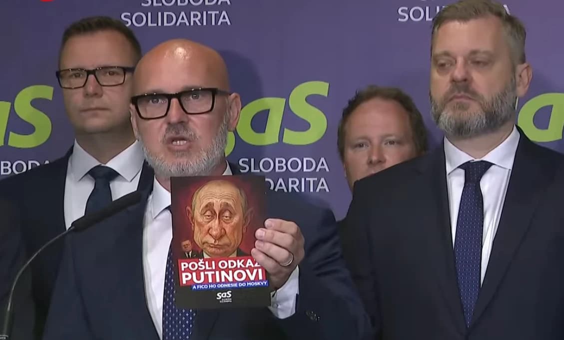 Generál upozorňuje: Toto je odhalenie skutočnej tváre SaS-ky v priamom prenose