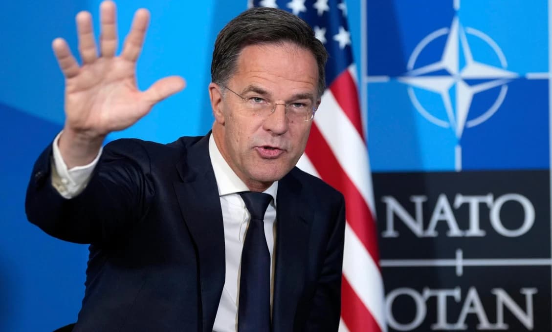 Bloomberg: NATO pripravuje odpoveď Ruska na „bezohľadný“ incident s dronmi v Poľsku
