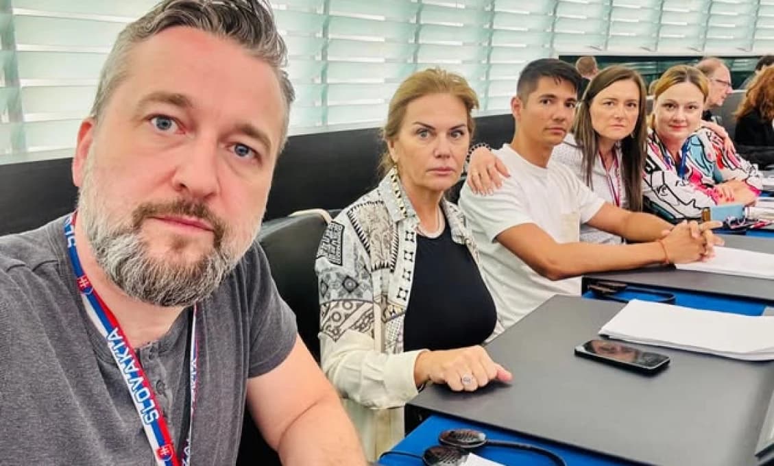 Cynizmus progresívcov a Leyenovej pád na obzore (VIDEO)