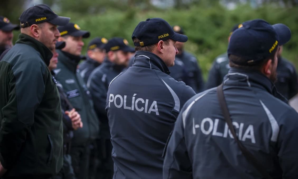 Polícia pátra po cyklistovi, ktorý v Piešťanoch napadol nožom 59-ročného muža
