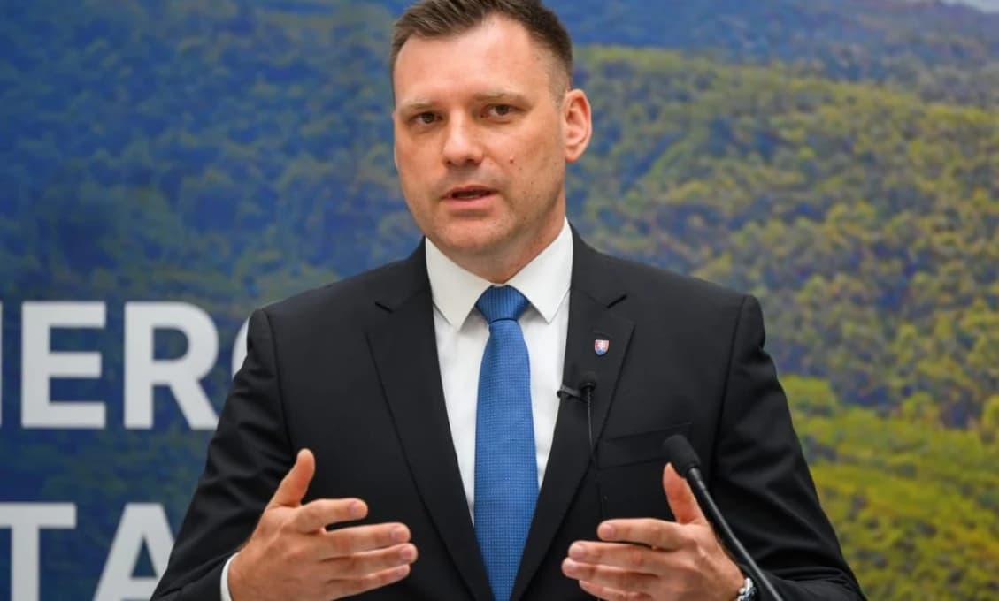 Taraba o zneužívaní sociálnych podnikov: Takto sa legálne rozkráda štát!