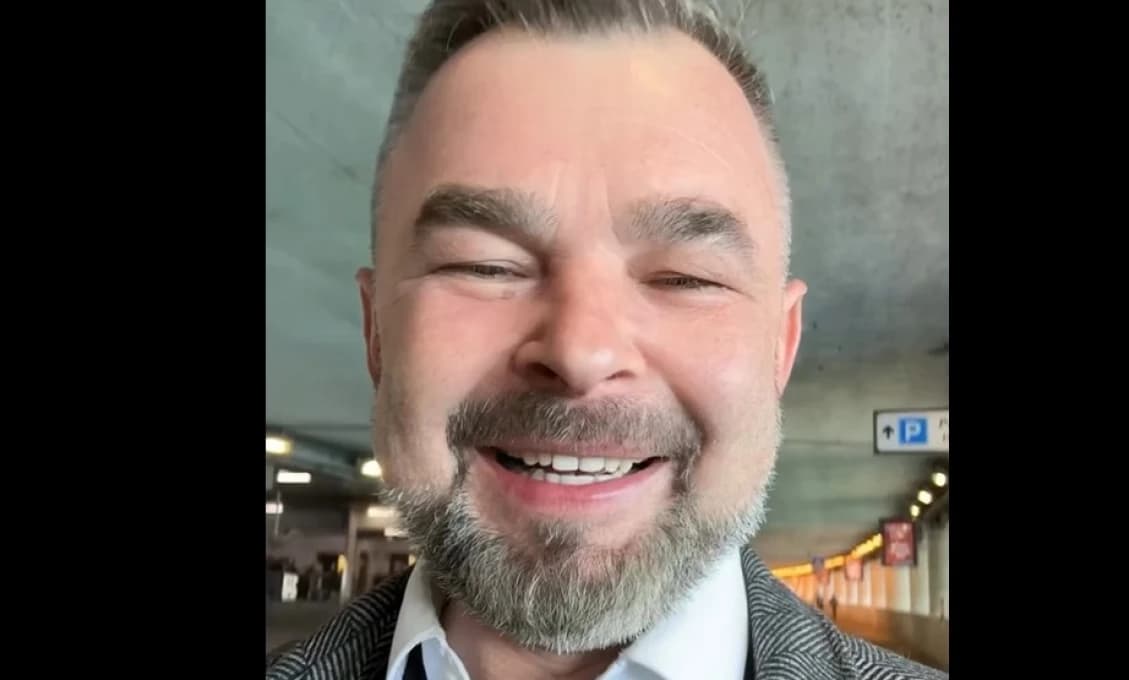 SLOVÁCI MU RIADNE NALOŽILI! Demokrat Polonec sa tešil zo zastavenia ruskej ropy, no úsmev mu čoskoro zamrzol! (VIDEO)