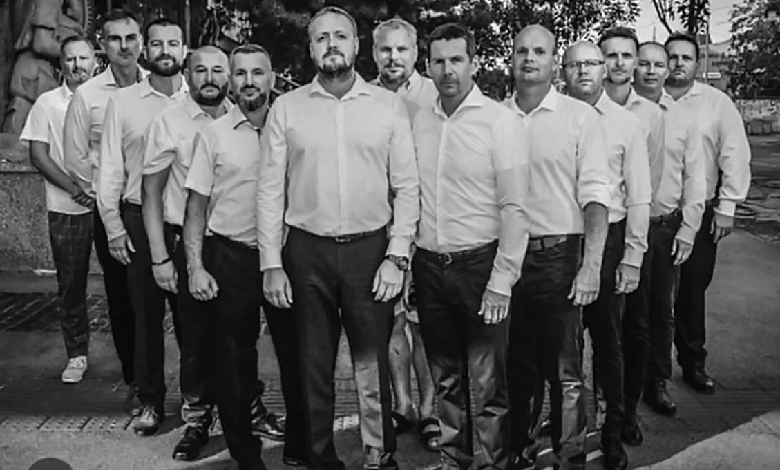 Policajná inšpekcia dementuje správy Kubinu a progresívnych médií: Žiadne "teatrálne" zatýkanie čurillovcov nebolo!