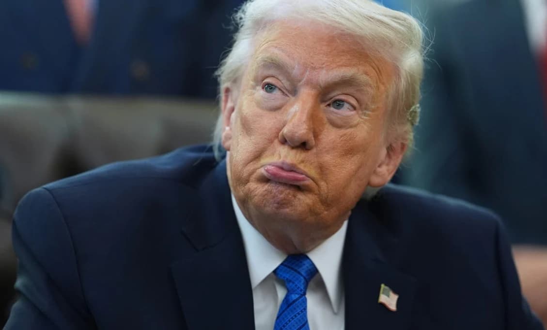 Trump nazval členov NATO zbabelcami a opäť tvrdí, že vojna s Iránom je vyhraná