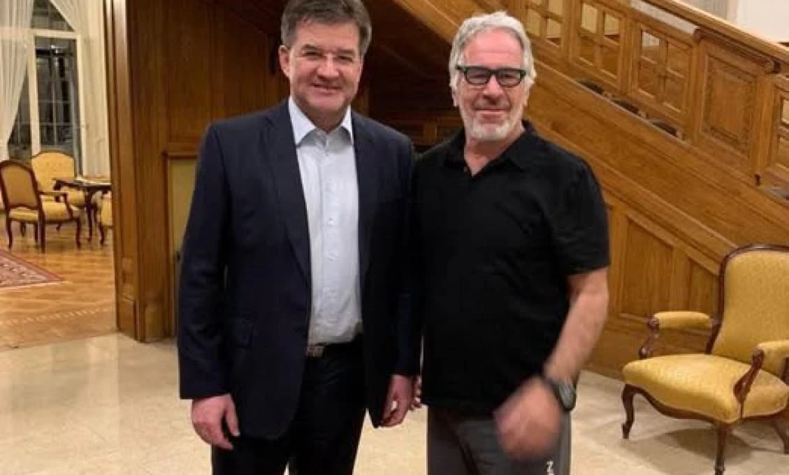 Lajčák prehovoril! Epstein vybavil Lajčákovej rodine exkluzívne bonusy počas dovolenky v USA