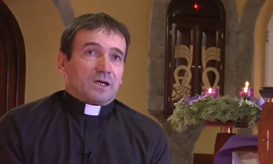 Farár zo Žakoviec: Muž, ktorému nechýba žena buď klame, alebo musí priznať úchylku