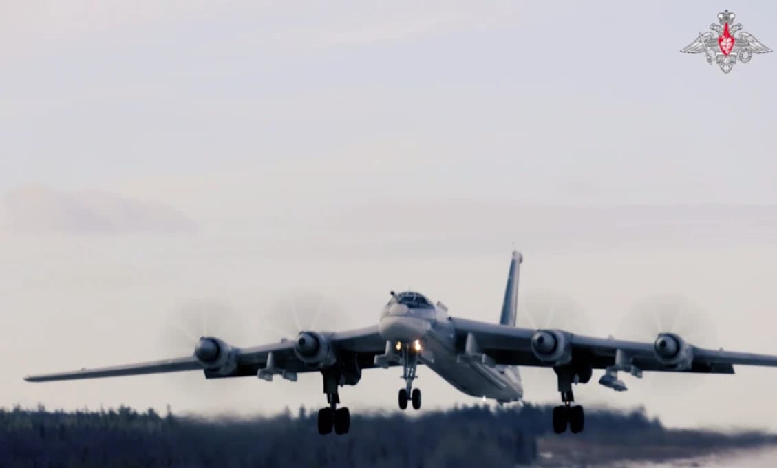 Rusko vyslalo „jadrové“ Tu-95MS. V blízkosti NATO prebiehala sedemhodinová operácia. Začína sa boj o Atlantik