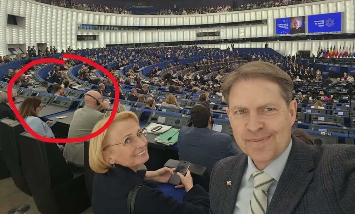 Chmelár po ocenení Zelenského: Táto mentalita sa nedá zlomiť. Európa je tehotná revolúciou!
