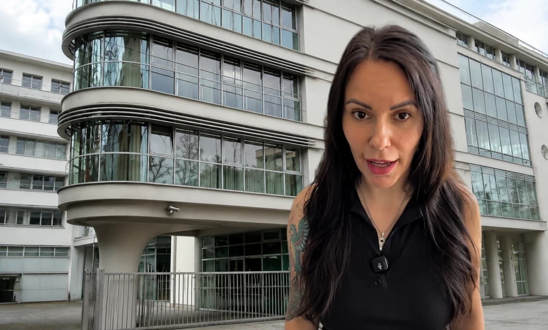 Slováci sú pobúrení: Prečo tu neveje slovenská vlajka? (VIDEO)