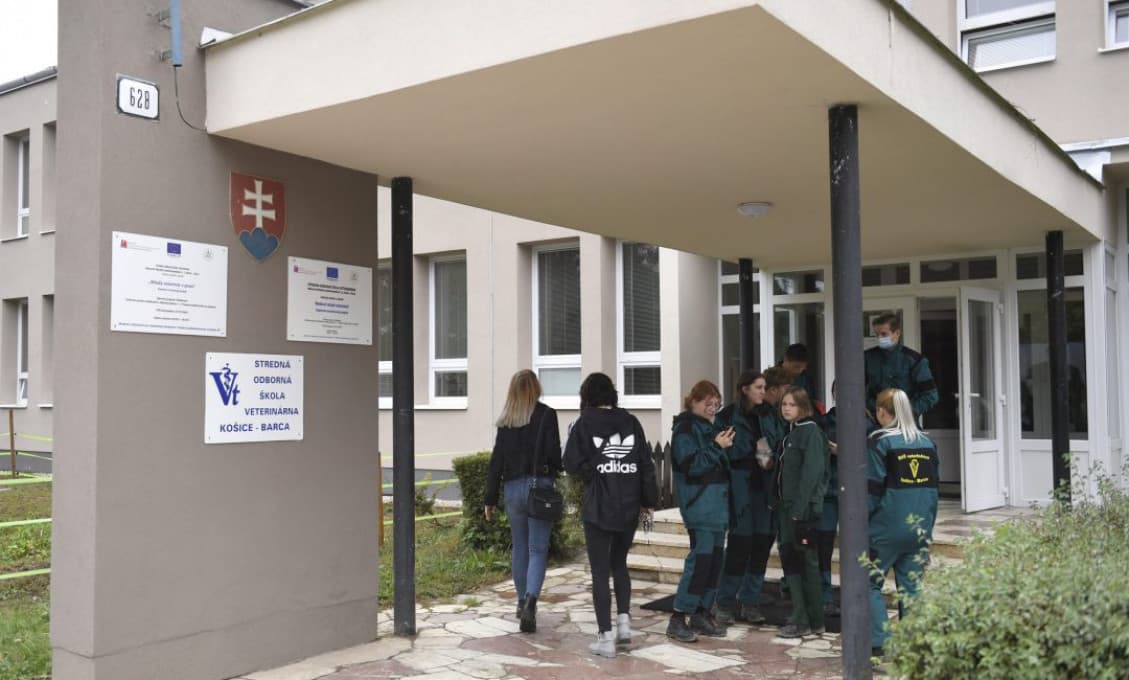 Bolo by dobré, aby sme sa už dohodli na návrate detí do škôl, tvrdí Gröhling