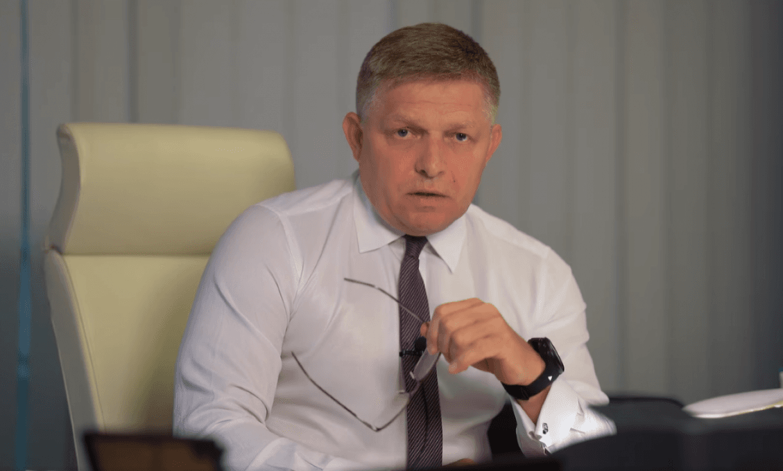 R. Fico: Organizovaná zločinecká skupina novinárov útočí na štátne inštitúcie (VIDEO)