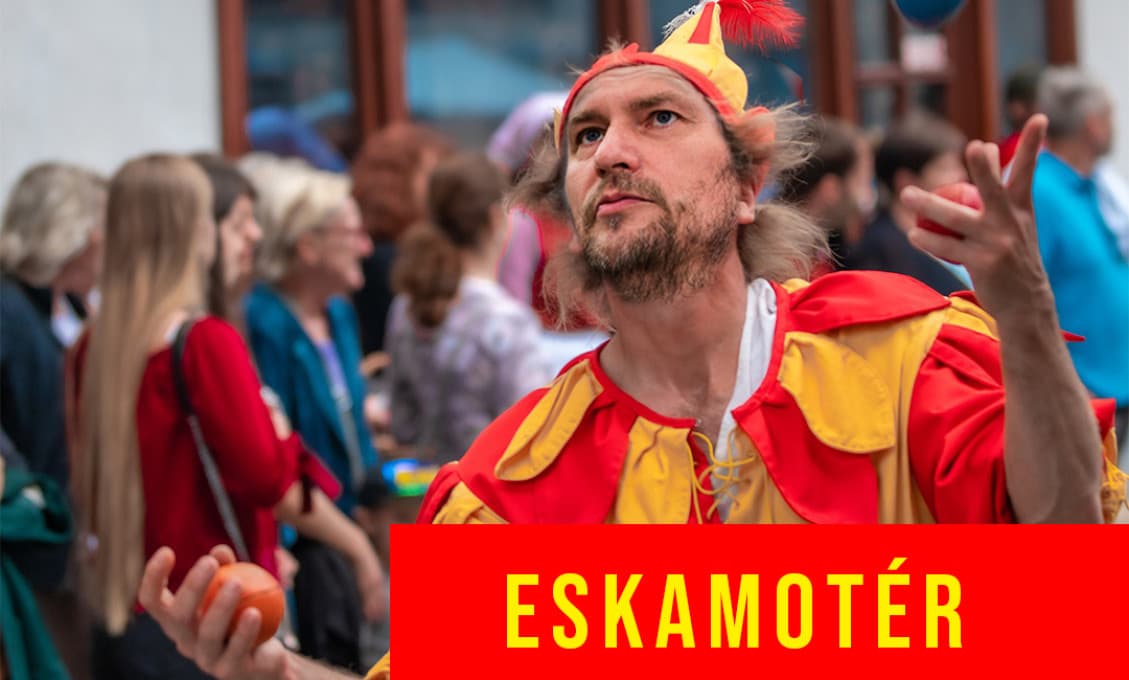 Ministerstvo vnútra podáva podnet na Igora Matoviča za osviecovanie budovy nápismi