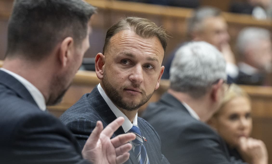 O pohlaviach nech si diskutujú progresívci, rodinám to však nepomôže