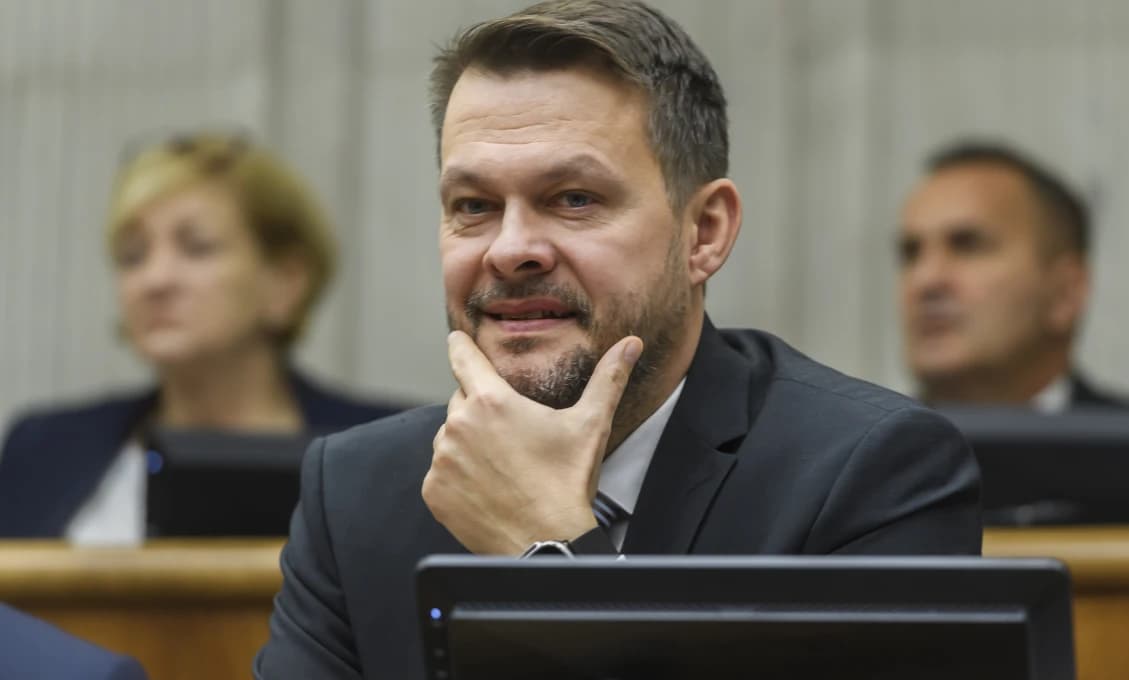 S. Migaľ spolu s R. Šalitrošom avizujú aj zakladanie novej politickej strany