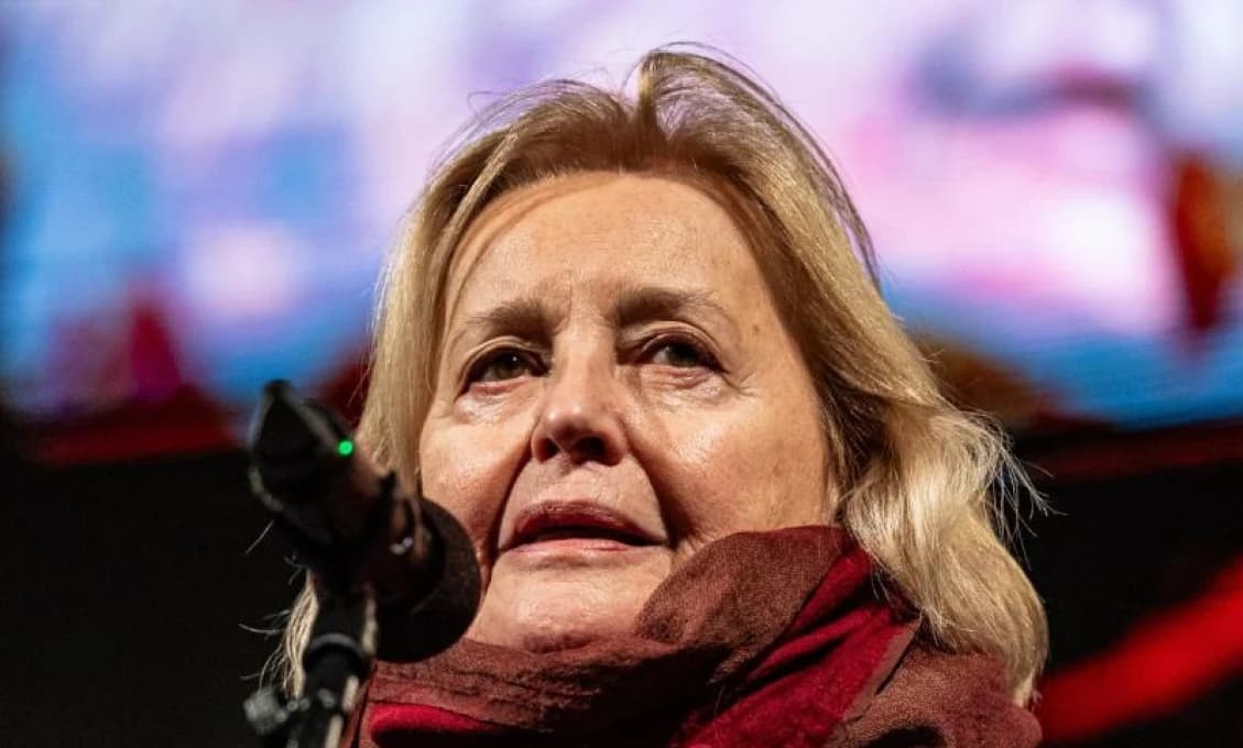 Hlas ľudu: Sviňa, Prezidentka, Černák, „dobrá“ teta Magda a „zlý“ pán Fico