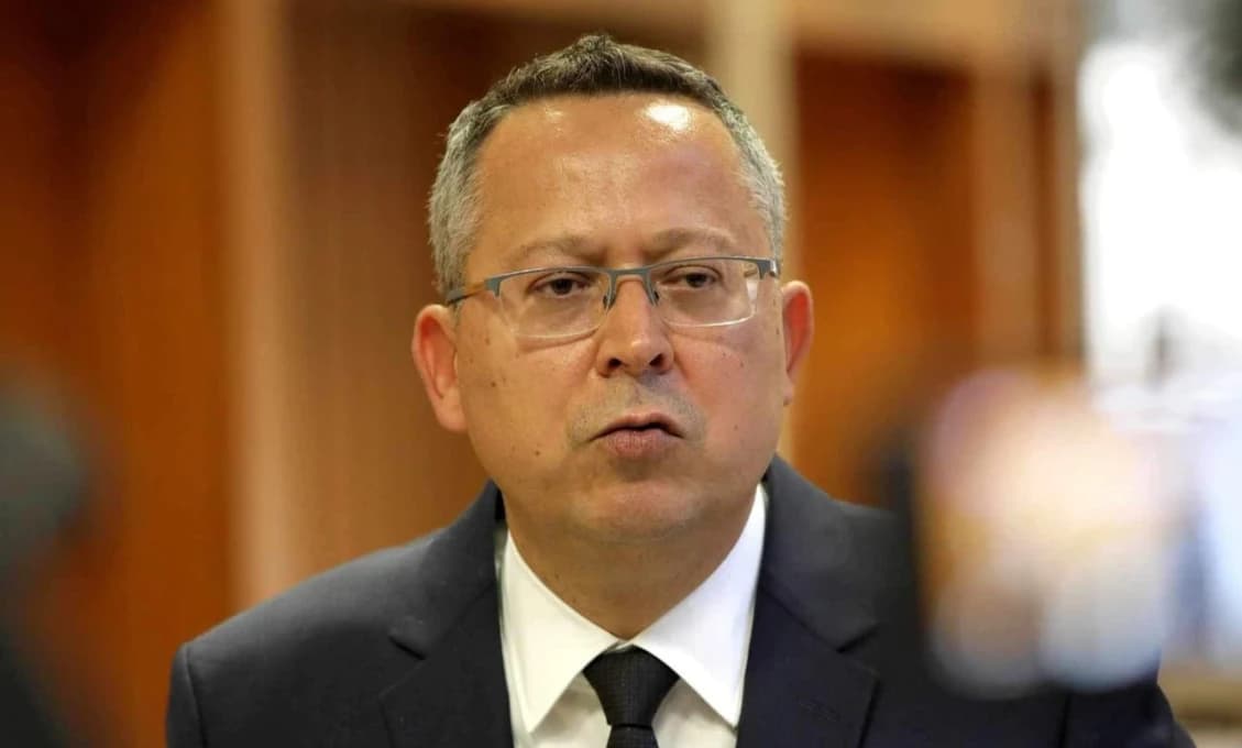 Minister nazval opozíciu pyromanmi: Podpálili dom, radia hasiť!