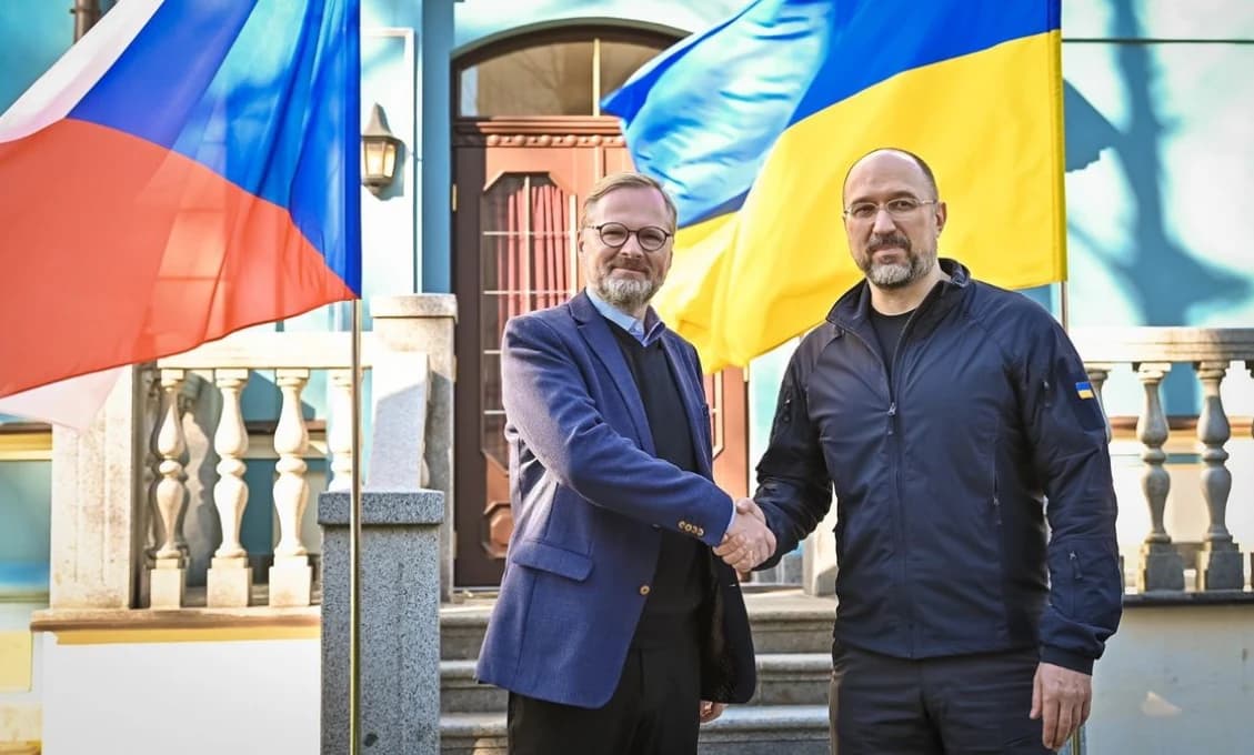 Šlachta žiada rozpustenie Fialovej ODS ako zločineckej organizácie