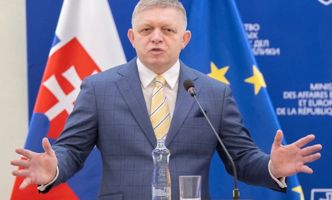 Premiér opäť vyškolil redaktorku: Prosím, napíšte toto!