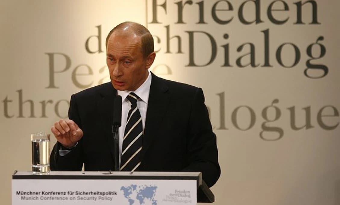 Veľký rozhovor s Putinom! Označil hlavnú príčinu rozporov medzi Ruskom a Západom