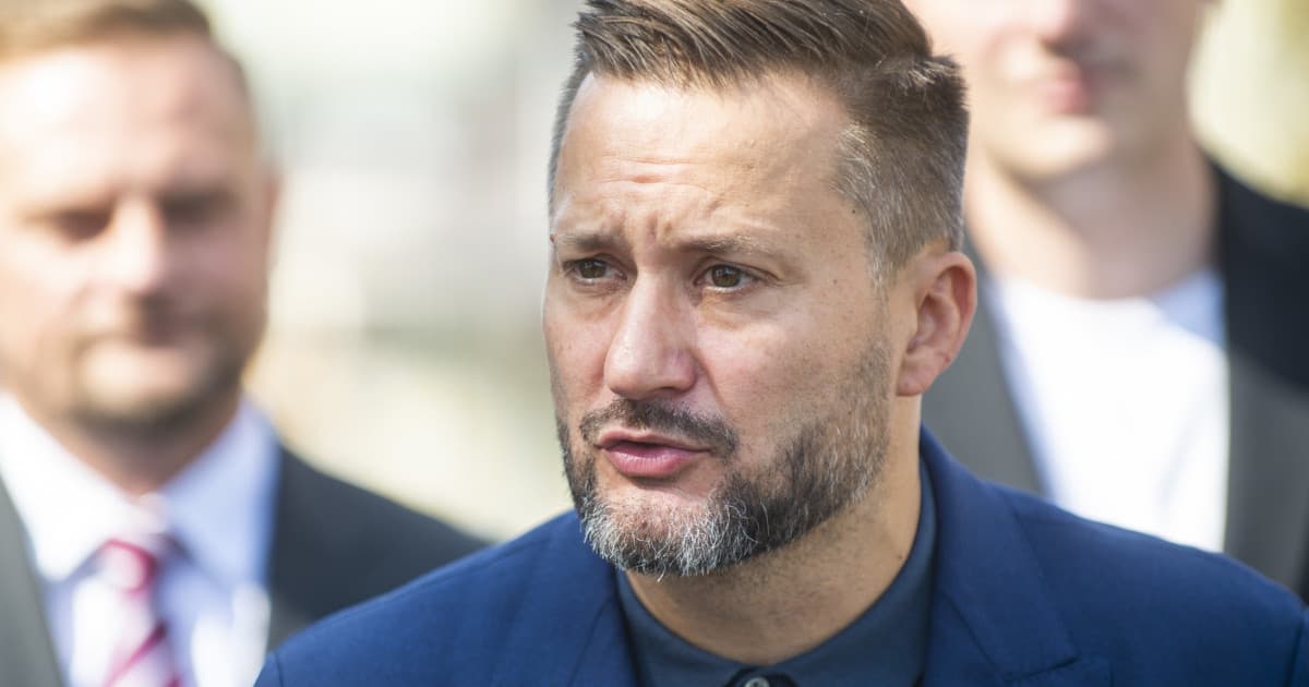 Jányová o panovaní Valla: Miláčik PS okráda deti!