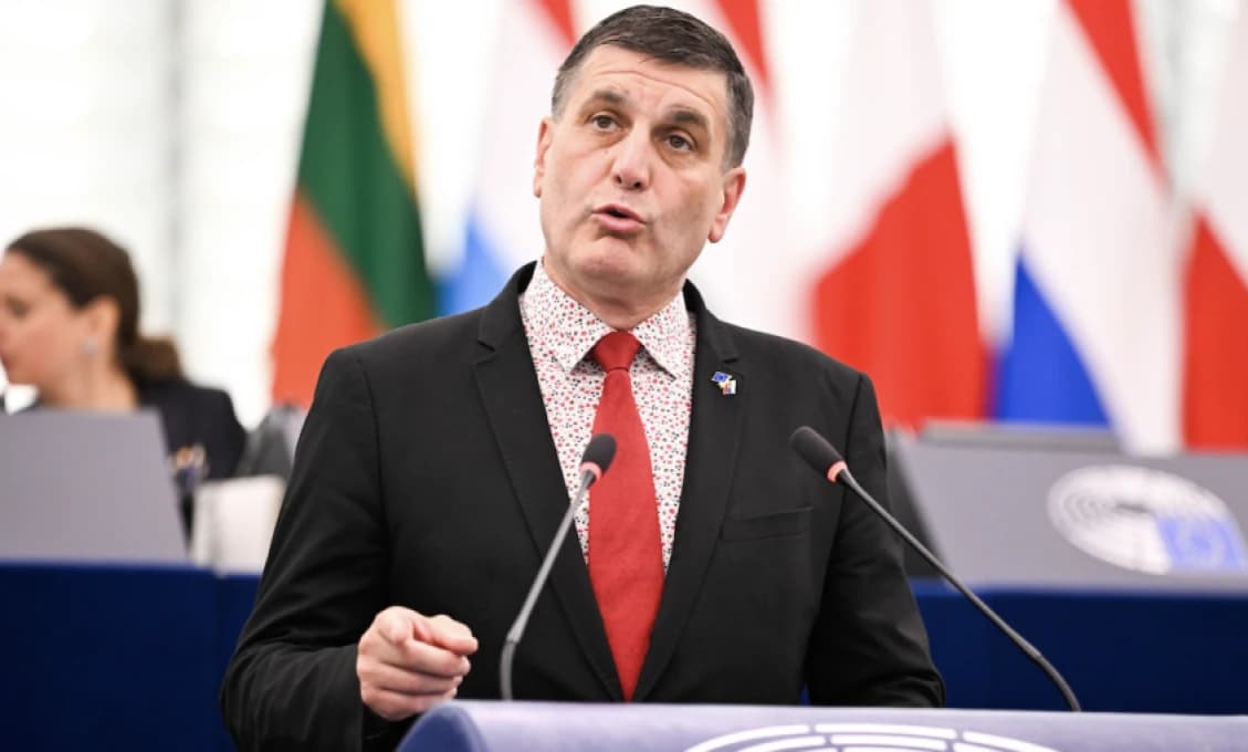 ONDRUŠ: Partner nie je kamarát, komentuje europoslanec návštevu Rubia