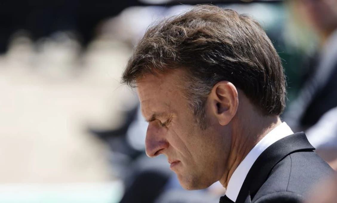 Macron potvrdil, že pri útoku v Iraku zomrel francúzsky vojak