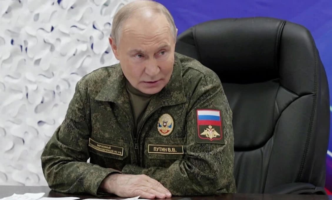 Náhle vyhlásenie z Fínska o rakete „Orešnik“. Naliehavá výzva na opustenie Kyjeva. Putin varoval