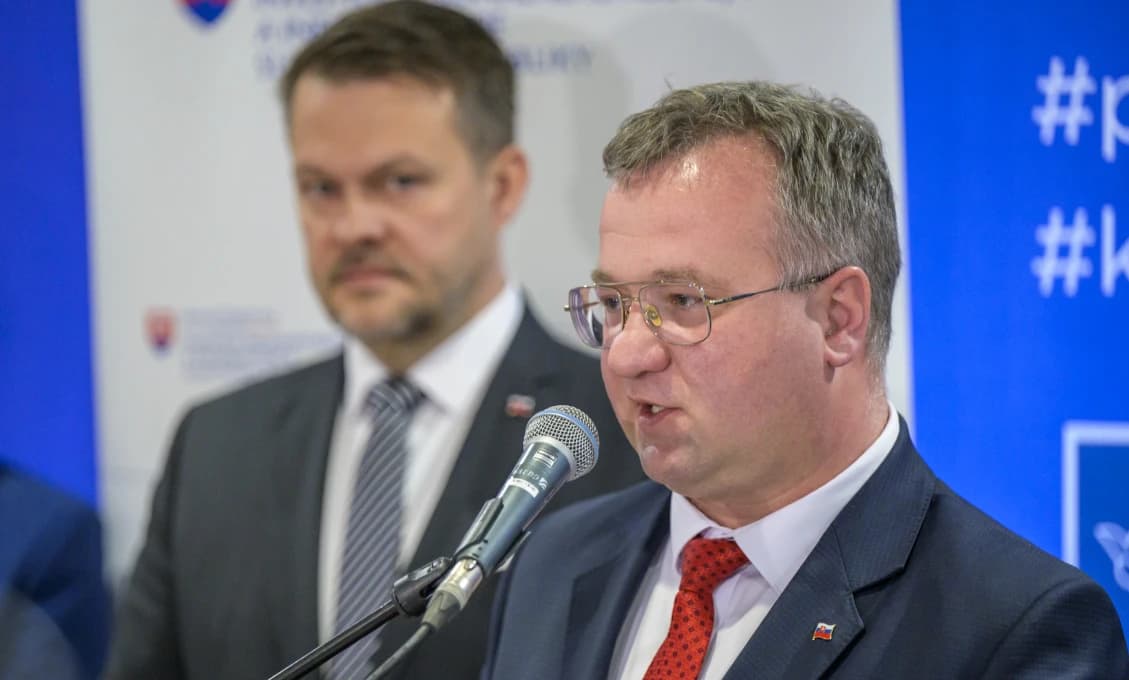 Nová "NAKA" už obvinila Šalitrošovho brata za škodu 863-tisíc a sfalšovanú žiadosť o eurofondy